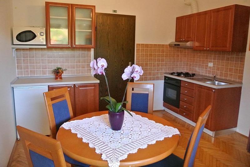 Apartmaji Nika Izola Zewnętrze zdjęcie