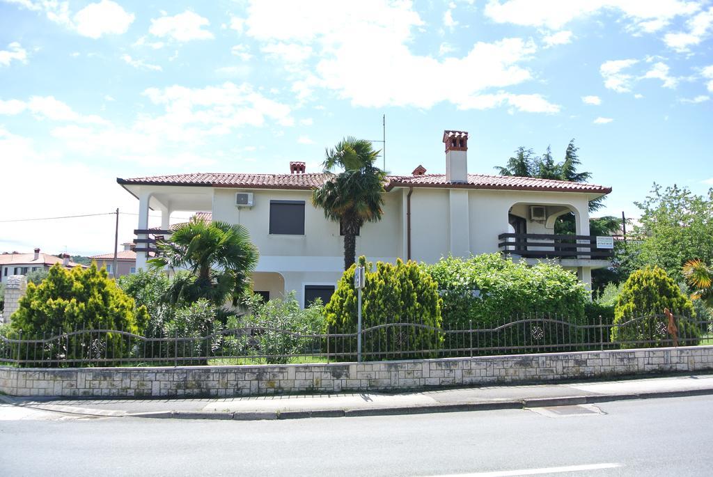 Apartmaji Nika Izola Zewnętrze zdjęcie